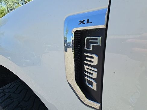 Used 2019 Ford F350 XL w/ Power Equipment Group AWD/4WD image 21