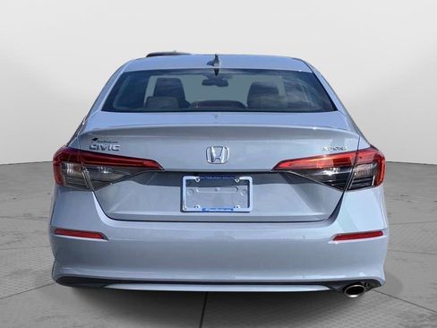 Used 2022 Honda Civic Sport image 4