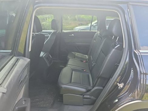 Used 2023 Volkswagen Atlas SE image 10