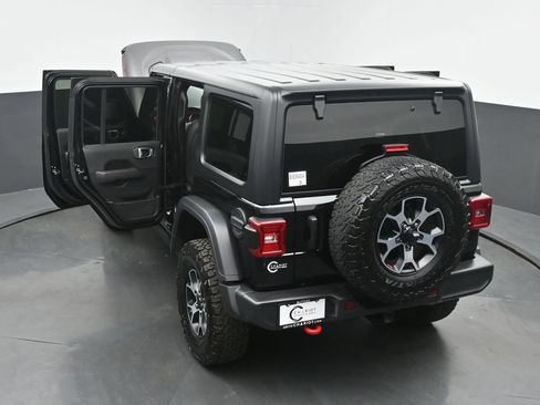 Used 2022 Jeep Wrangler Unlimited Rubicon w/ LED Lighting Group AWD/4WD image 66