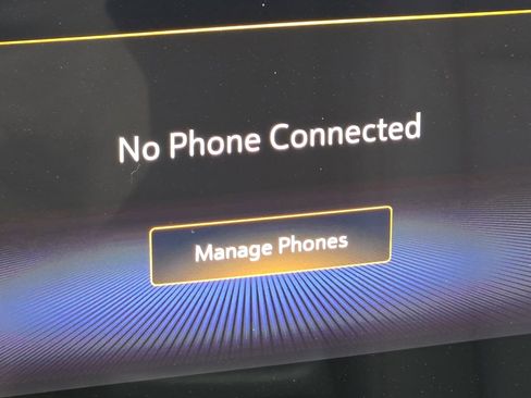 New 2025 Chevrolet Trax RS w/ Driver Confidence Package image 4