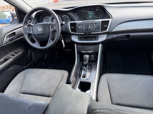 Used 2015 Honda Accord LX image 12