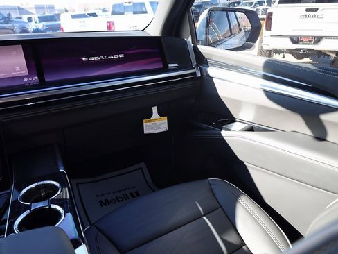 Used 2026 Cadillac Escalade Sport w/ Touring Package image 20