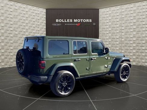 Used 2024 Jeep Wrangler Unlimited Sahara image 4