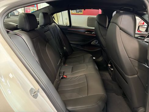 Used 2021 BMW M5 w/ Competition Package image 22