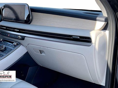 Used 2024 Hyundai Palisade Limited image 16