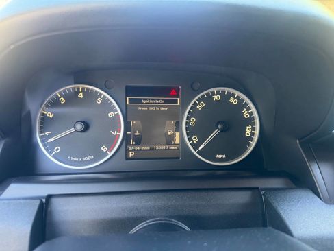 Used 2011 Land Rover LR4 HSE LUX image 14