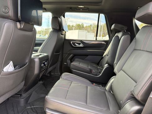 Used 2021 Chevrolet Tahoe RST w/ Luxury Package image 32