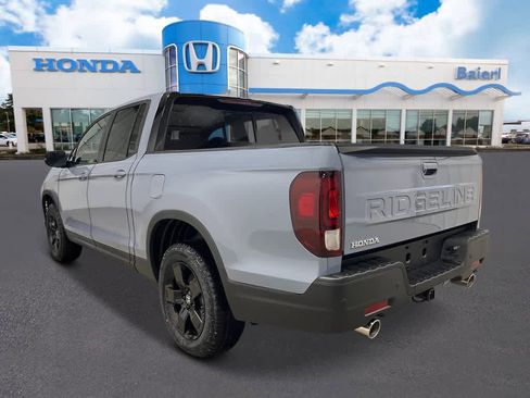 New 2026 Honda Ridgeline Black Edition image 3