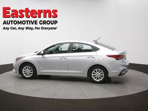 Used 2022 Hyundai Accent SEL FWD image 62