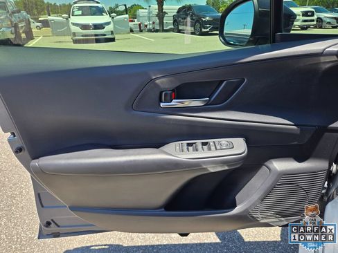 Used 2024 Toyota Prius Prime FWD image 21