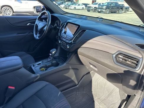 Used 2022 Chevrolet Equinox RS w/ Infotainment Package AWD/4WD image 28