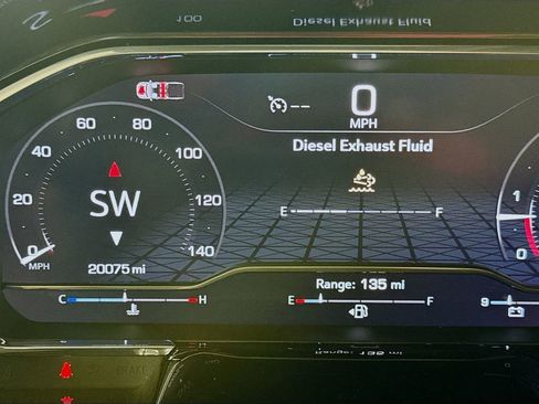 Used 2025 GMC Sierra 1500 SLT w/ SLT Premium Package AWD/4WD image 14