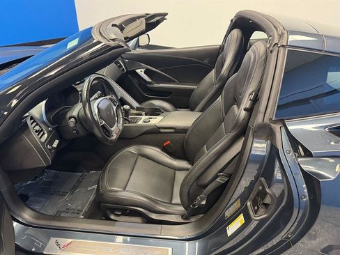 Used 2019 Chevrolet Corvette Z06 RWD image 17