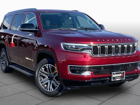 Used 2024 Jeep Wagoneer 2WD w/ Premium Group I image 3