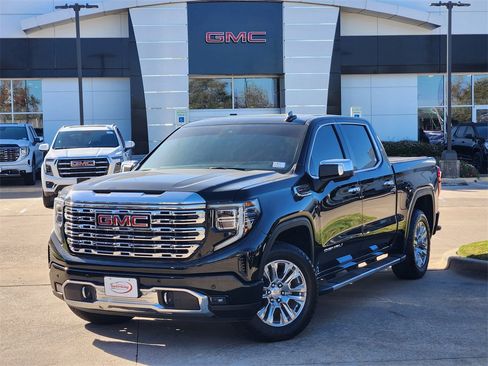 Used 2024 GMC Sierra 1500 Denali w/ Technology Package image 1