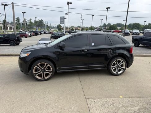 Used 2011 Ford Edge Sport w/ Driver Entry Pkg AWD/4WD image 9