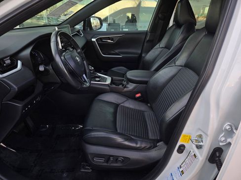 Used 2021 Toyota RAV4 XSE w/ XSE Grade Weather Package image 15