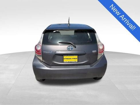 Used 2012 Toyota Prius C Three FWD image 6