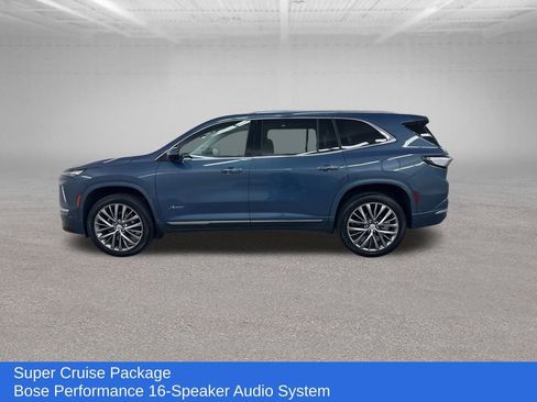 Used 2025 Buick Enclave Avenir w/ Super Cruise Package image 8
