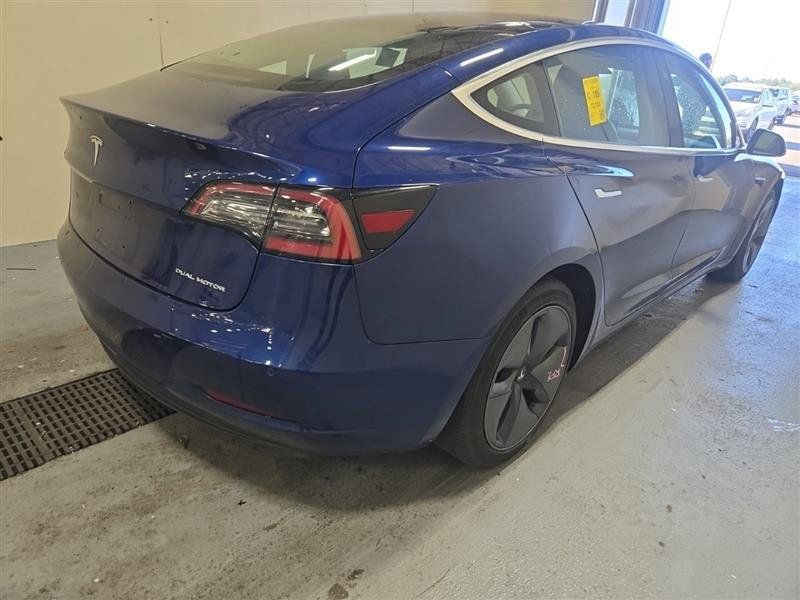 Used 2018 Tesla Model 3 Long Range AWD/4WD image 9