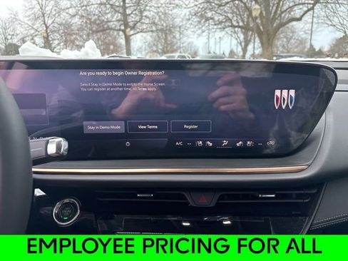 New 2026 Buick Envision Avenir image 16