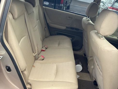 Used 2005 Toyota Highlander 4WD image 20