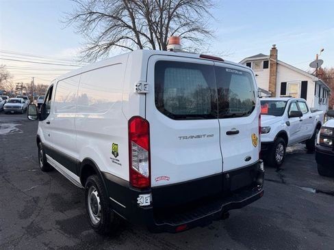 Used 2016 Ford Transit 250 130 Low Roof image 2