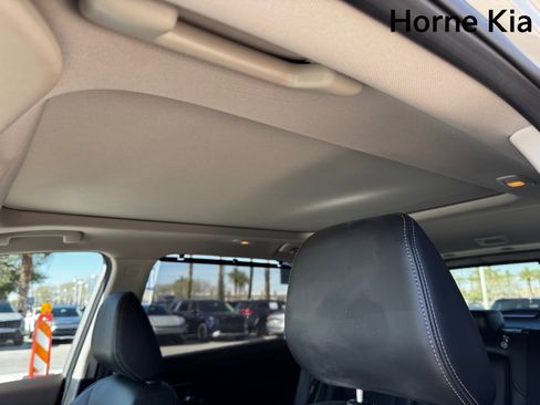 Used 2021 Nissan Rogue Platinum image 24