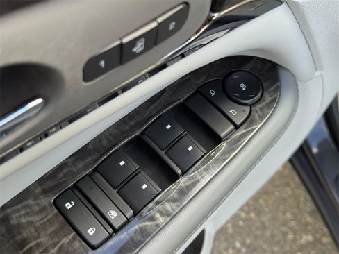 Used 2014 Buick Enclave Leather w/ Trailering Provision Package image 11