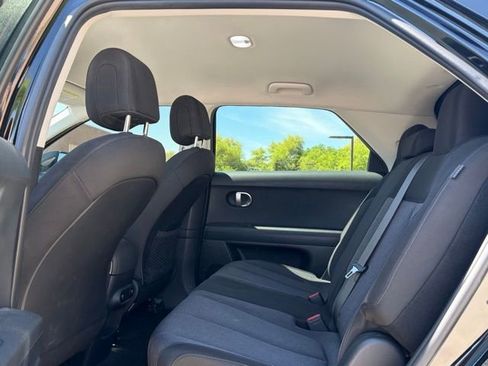 Used 2024 Hyundai Ioniq 5 SEL image 11
