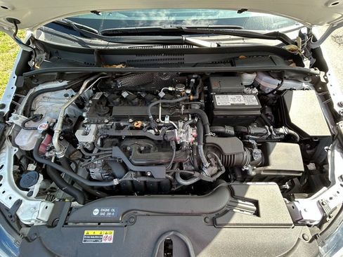 Certified 2025 Toyota Corolla SE FWD image 12