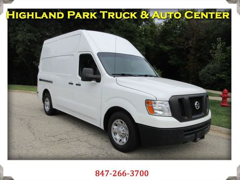 Used 2021 Nissan NV 2500 SV RWD image 1