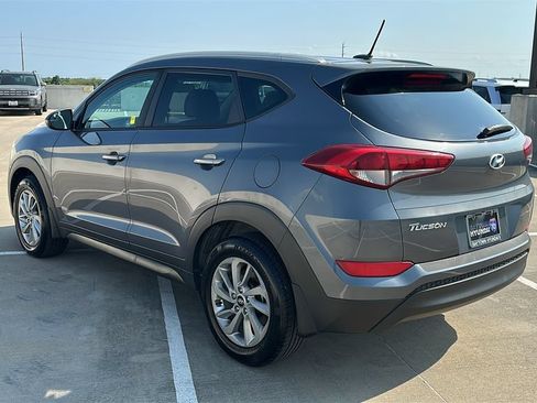Used 2016 Hyundai Tucson SE w/ Option Group 02 FWD image 10