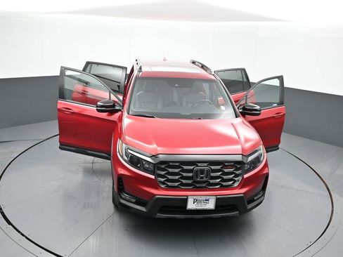 Certified 2023 Honda Passport TrailSport image 46