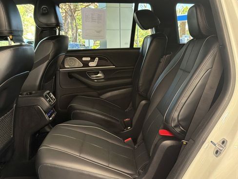 Used 2022 Mercedes-Benz GLS 450 4MATIC image 15