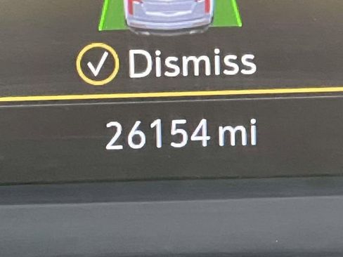 Used 2025 Cadillac XT6 Premium Luxury FWD image 29