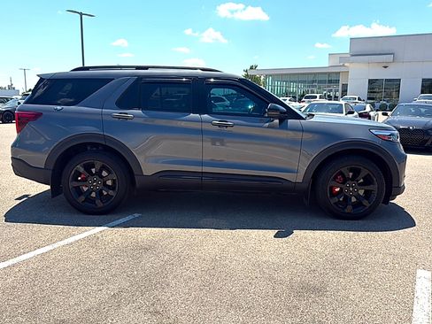 Used 2023 Ford Explorer ST w/ Equipment Group 401A AWD/4WD image 5