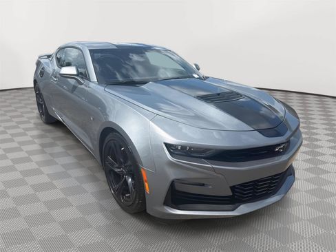 Used 2023 Chevrolet Camaro SS RWD image 4