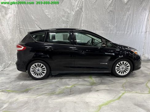 Used 2017 Ford C-MAX SE image 14