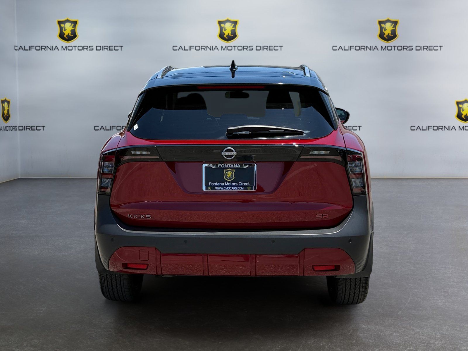 Used 2025 Nissan Kicks SR FWD image 4