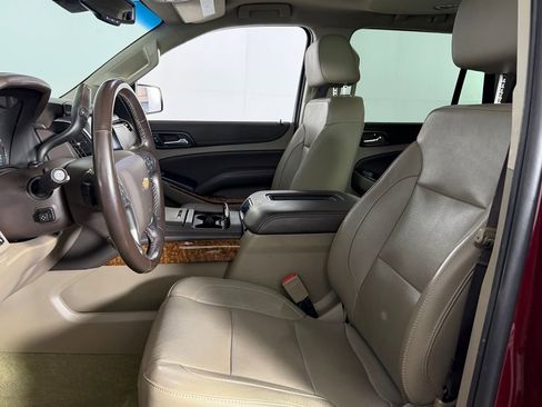 Used 2019 Chevrolet Tahoe Premier w/ Max Trailering Package image 22