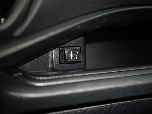 Used 2015 Toyota Prius C One image 27