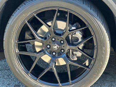 Used 2020 Ford Explorer XLT w/ Equipment Group 202A image 34