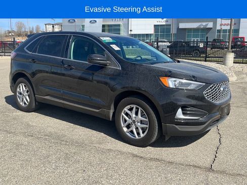 Used 2023 Ford Edge SEL image 8