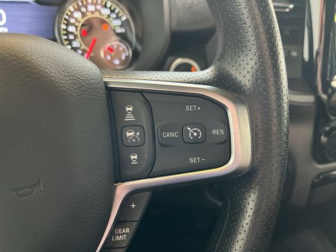 Used 2025 RAM 1500 Warlock AWD/4WD image 17