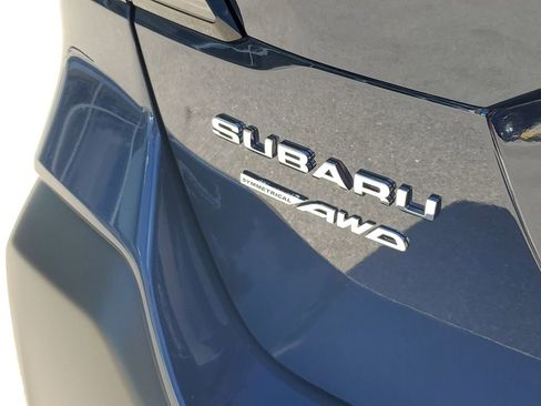 Used 2025 Subaru Outback Premium AWD/4WD image 30