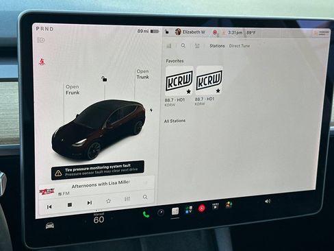 Used 2022 Tesla Model Y Long Range AWD/4WD image 18