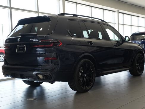 New 2027 BMW X7 xDrive40i w/ M Sport Package AWD/4WD image 5