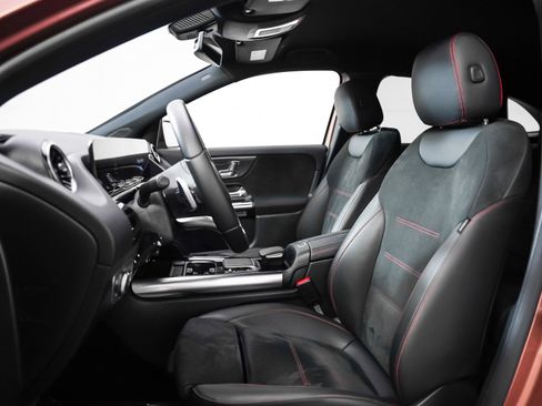 Certified 2023 Mercedes-Benz GLA 250 image 8